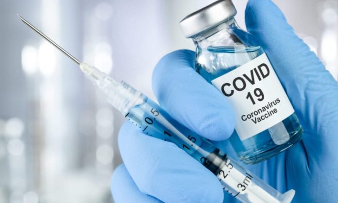 effets-de-la-vaccination-covid-19-y-a-t-il-quelque-chose-a-craindre